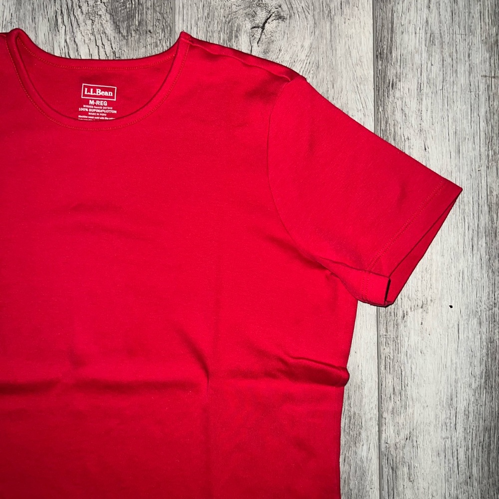 L.L. Bean Red Short Sleeve Tee - Picture 3 of 9
